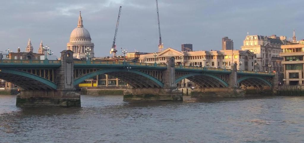 Modern Deluxe 1 Bed Apartment Bermondsey London Bridge エクステリア 写真